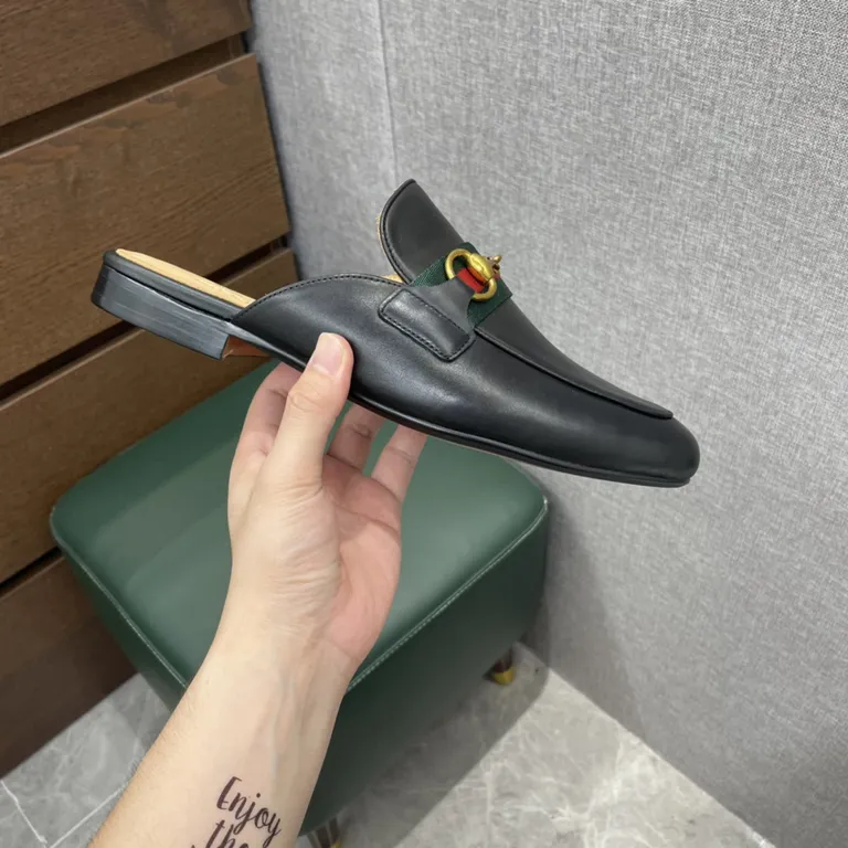 Gucci Shoe 